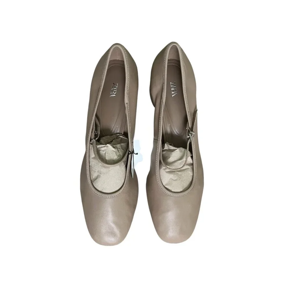 Zara Leather Beige Brown Pumps Mary Jane Style Size 10 Block Heel, Buckled Strap